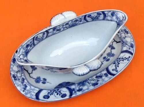 Saucière, Faïencerie de Creil-et-Montereau, modèle " Japon "