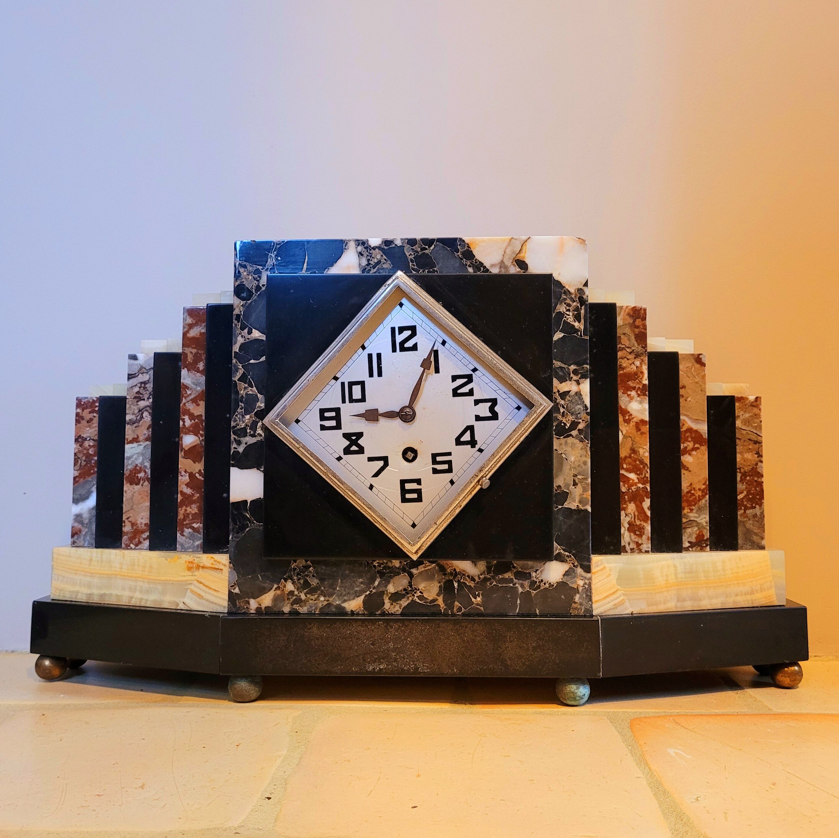 Antique clock Vintage clock 20s 30 Art Deco