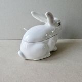 Saucière en barbotine lapin blanc, bordallo pinheiro portugal