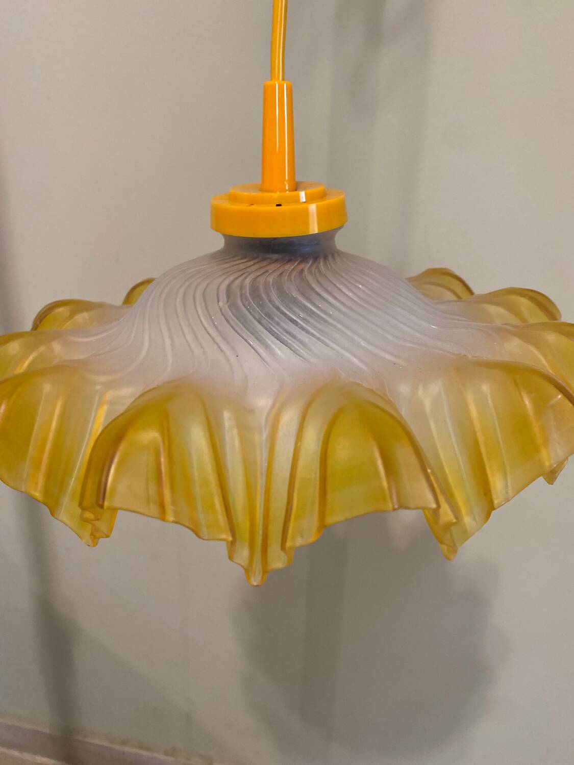 Suspension Art Déco en verre orange