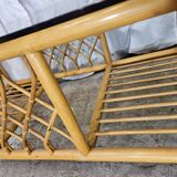 Table basse en rotin dessus verre fumé 1970