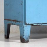 Armoire vintage de style industriel avec patine bleue (c.1950)