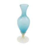 Vase en opaline bleu et blanc