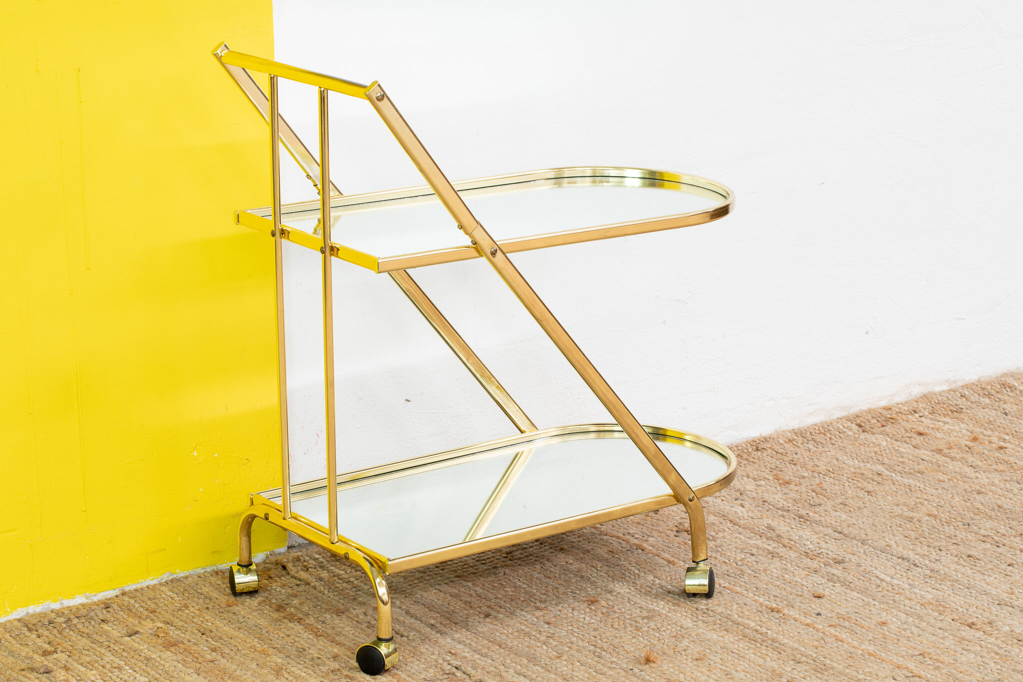 Vintage Scandinavian server – 38 cm