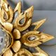 Applique forme fleur, en bois sculpté doré et verre, années 70