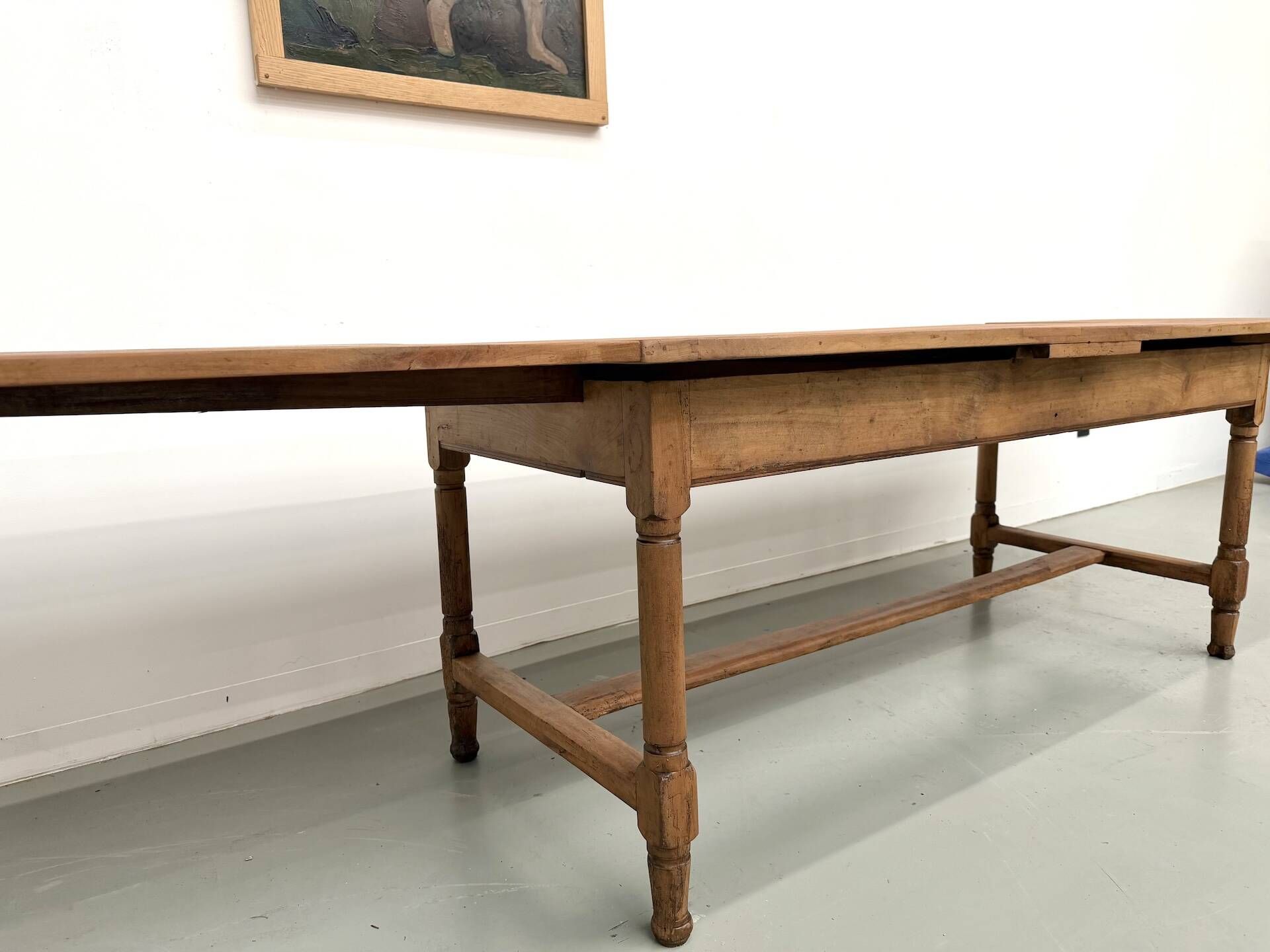 Large extendable farmhouse table in solid cherry wood - 1900s