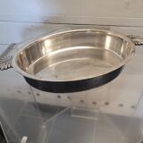 Hollow plate in silver metal