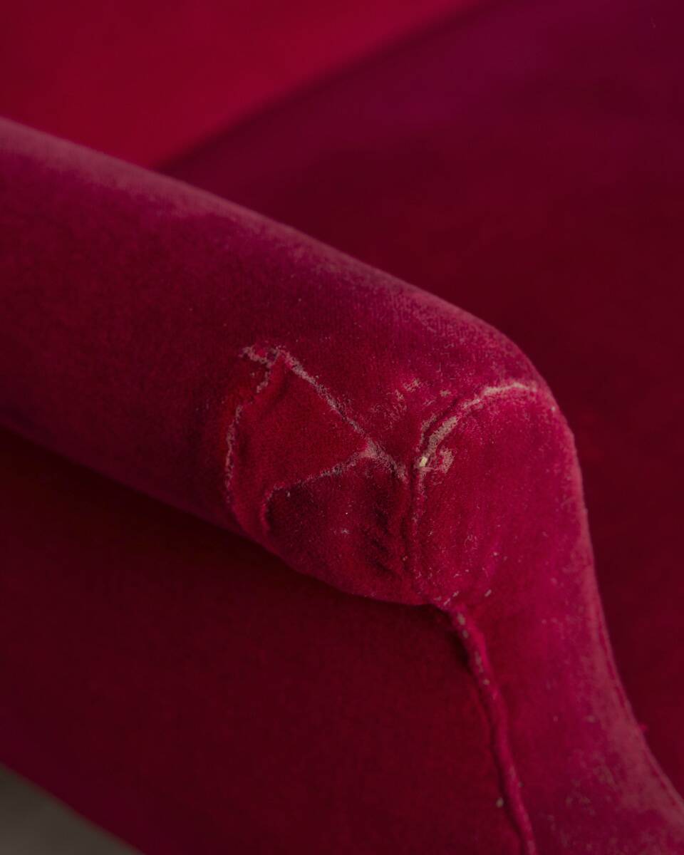 Canapé en velours rouge vintage des années 1950, design italien