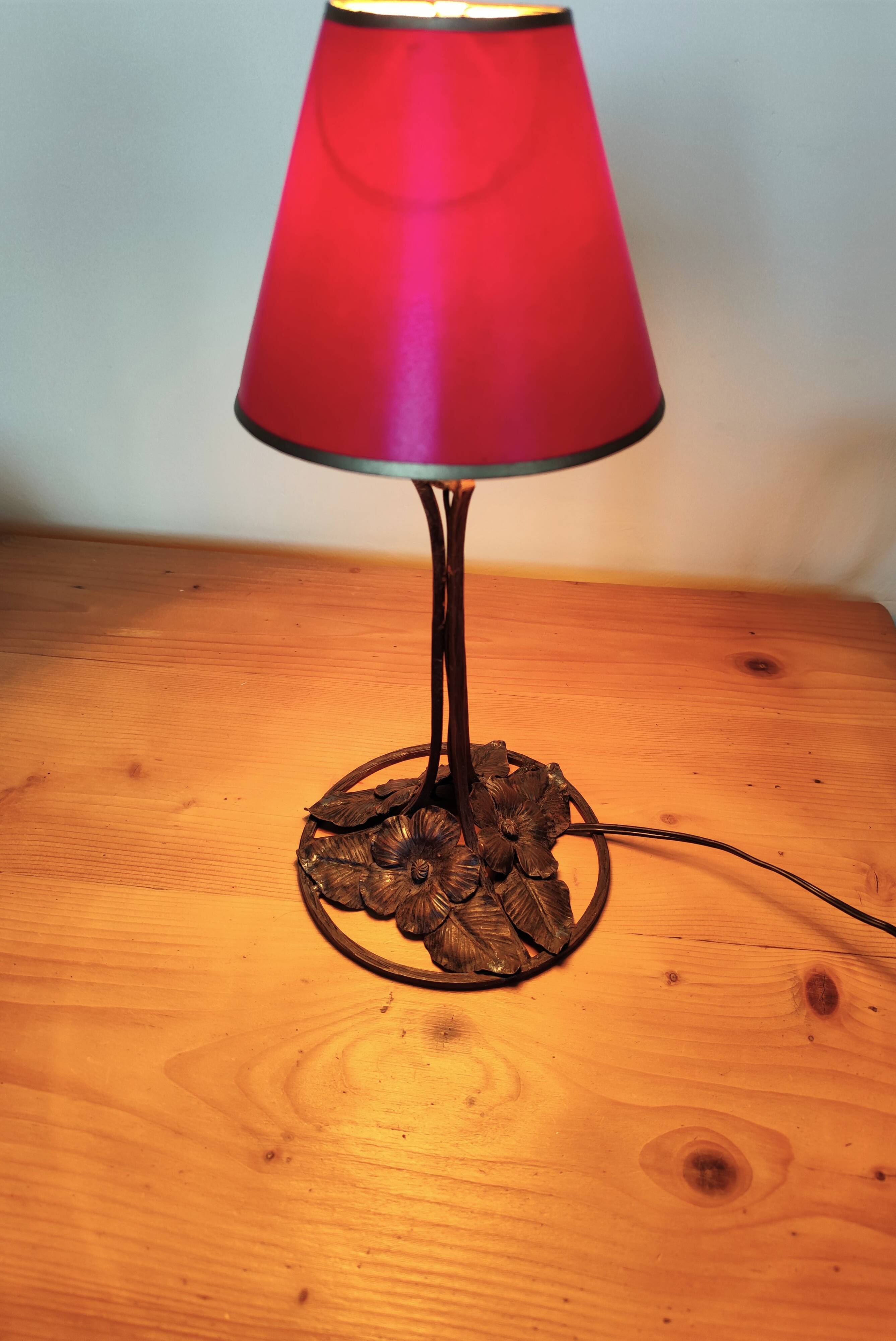 Wrought iron lamp - Art Nouveau lamp, black metal, plant decoration.