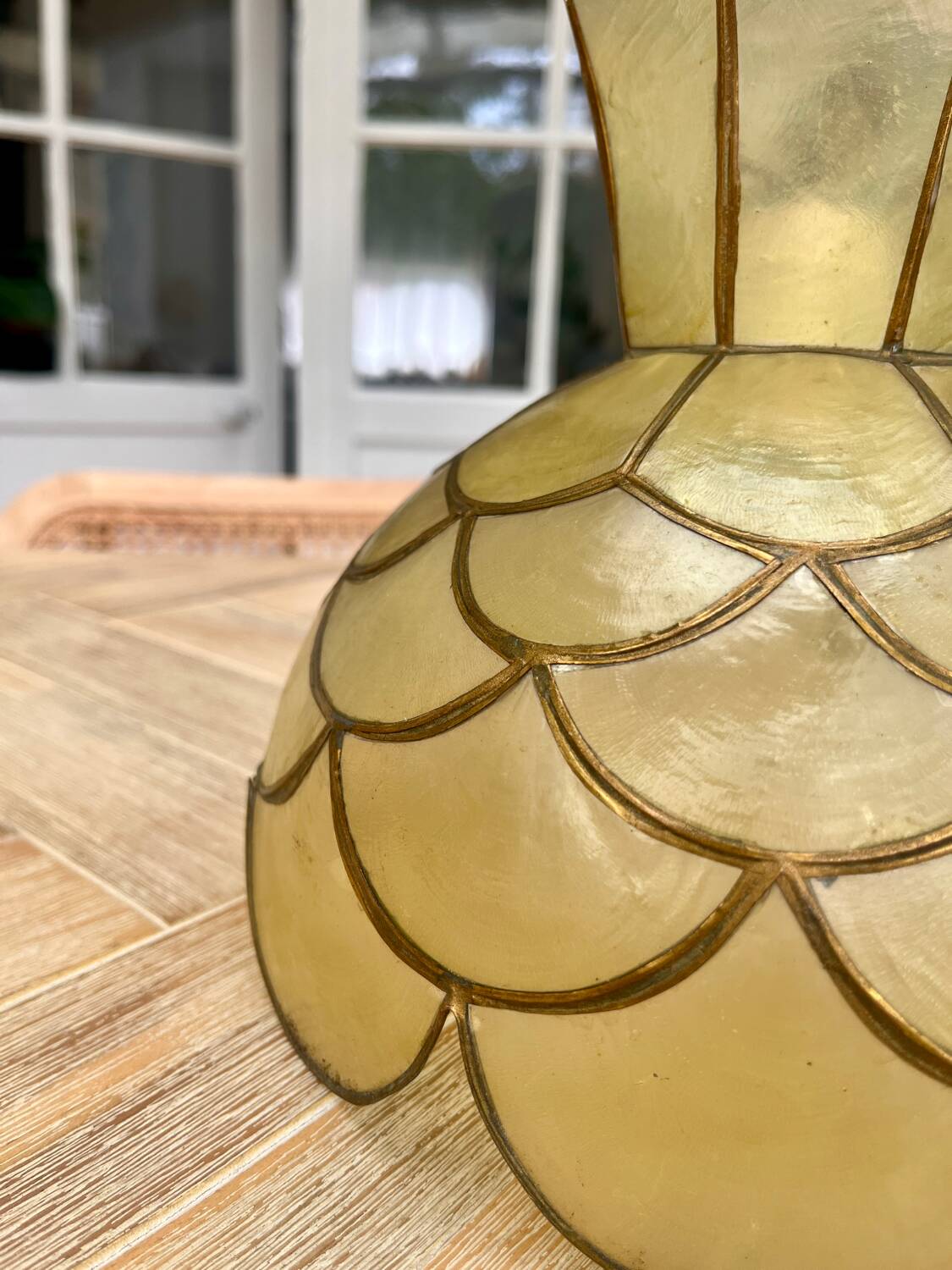 Golden mother-of-pearl "Mermaid" earrings