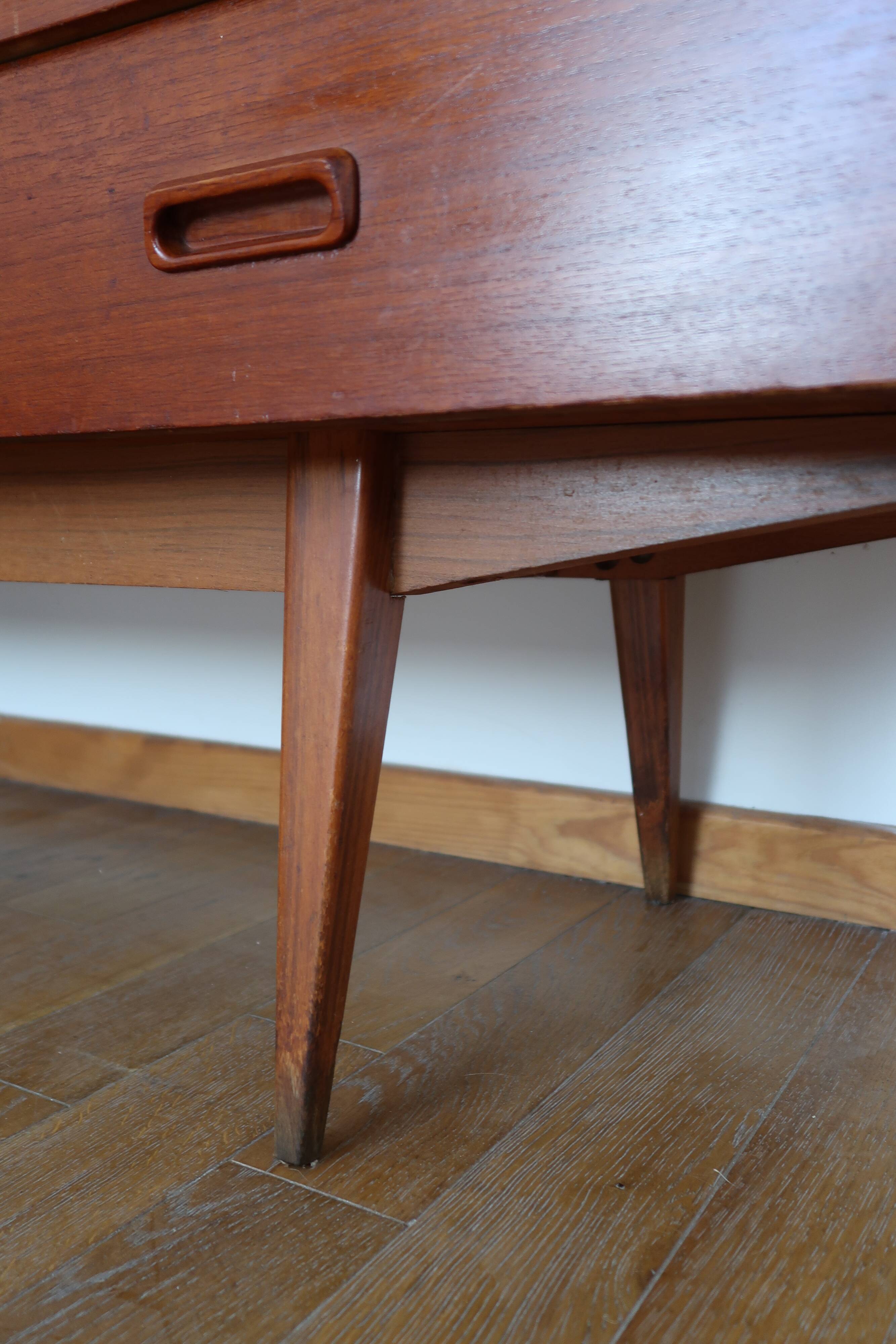 Scandinavian library buffet