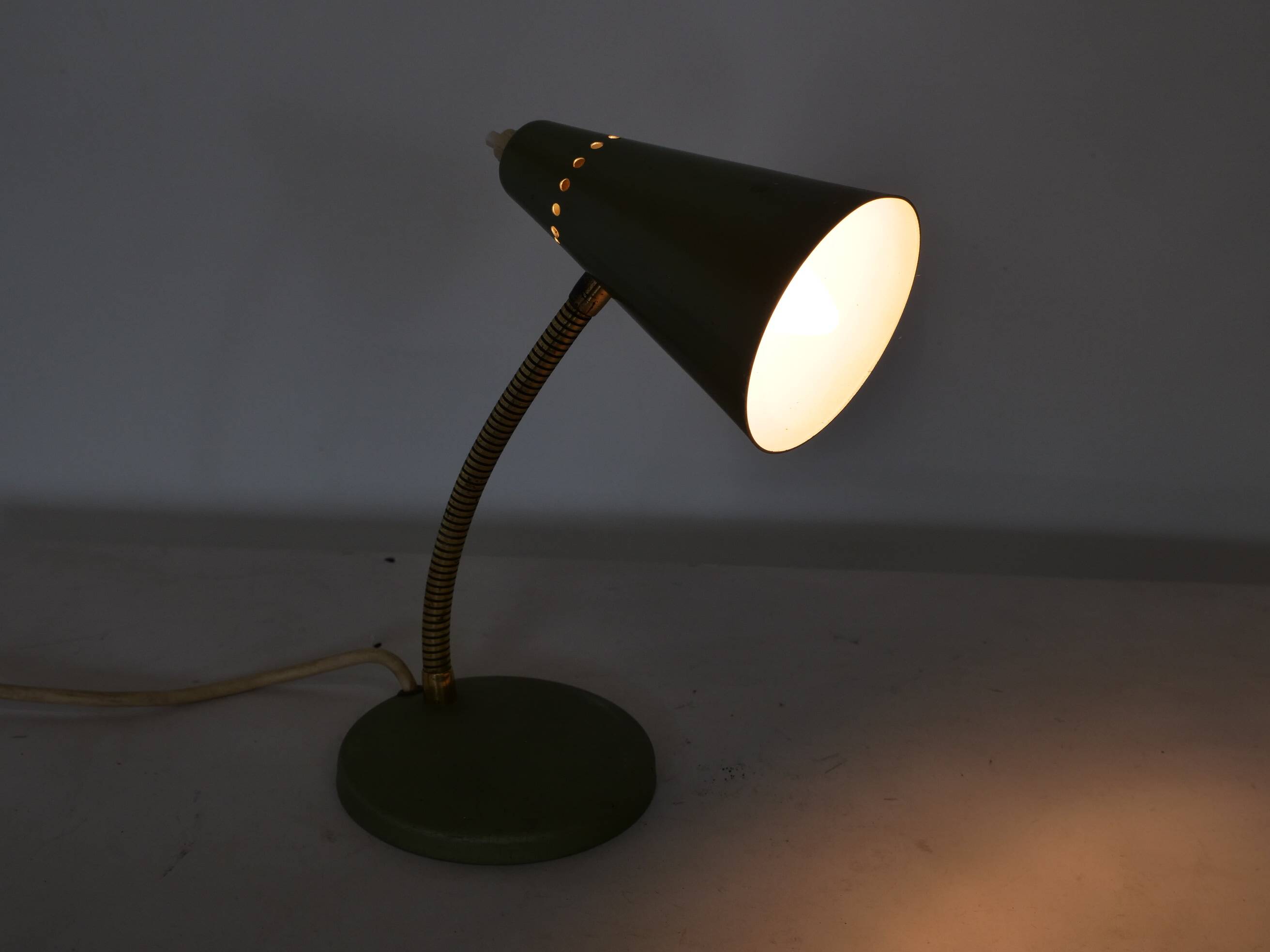 Mid-Century Green Metal Desk Lamp, 1950s