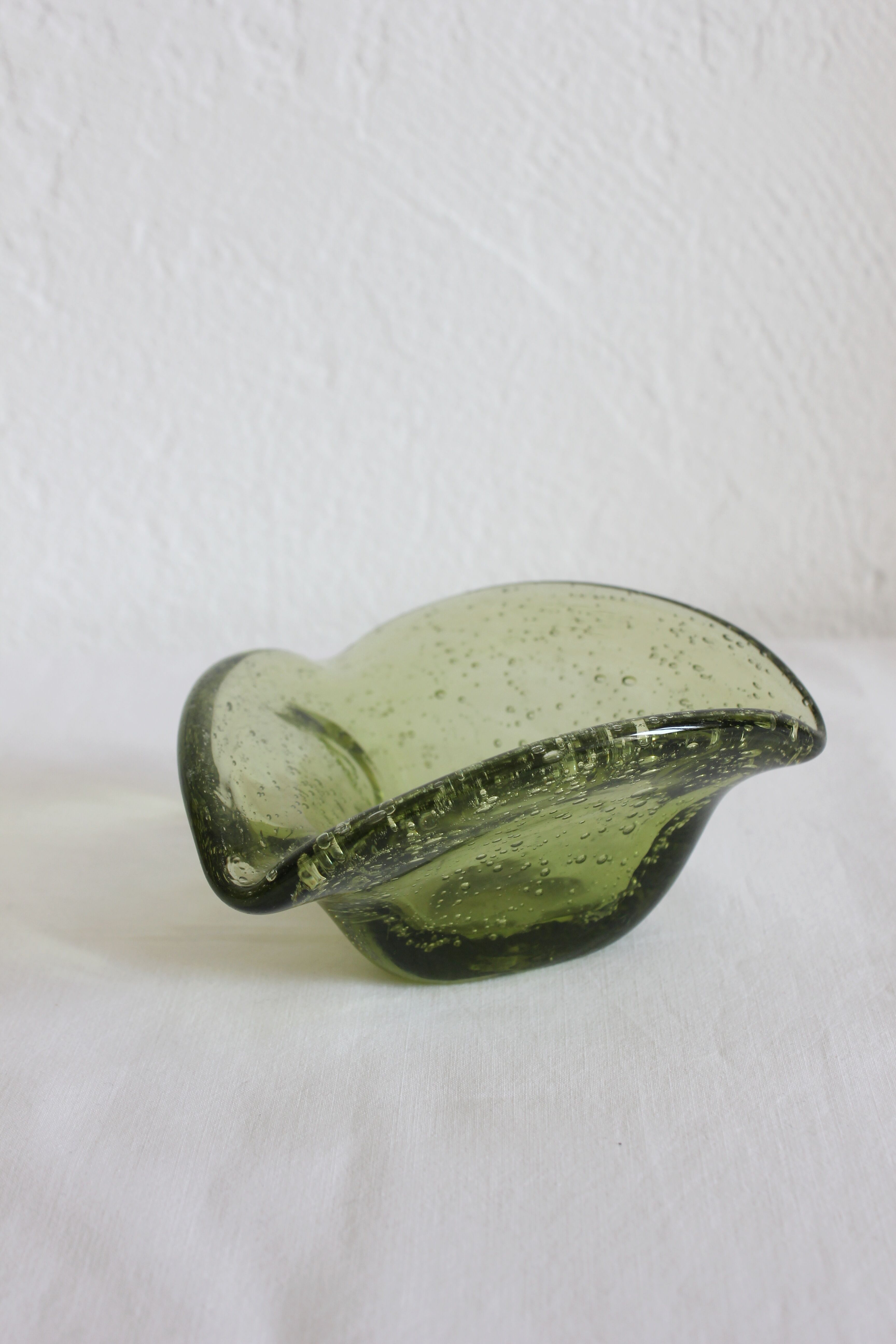 Vintage bubble glass ashtray