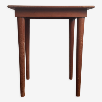 Table d'appoint scandinave