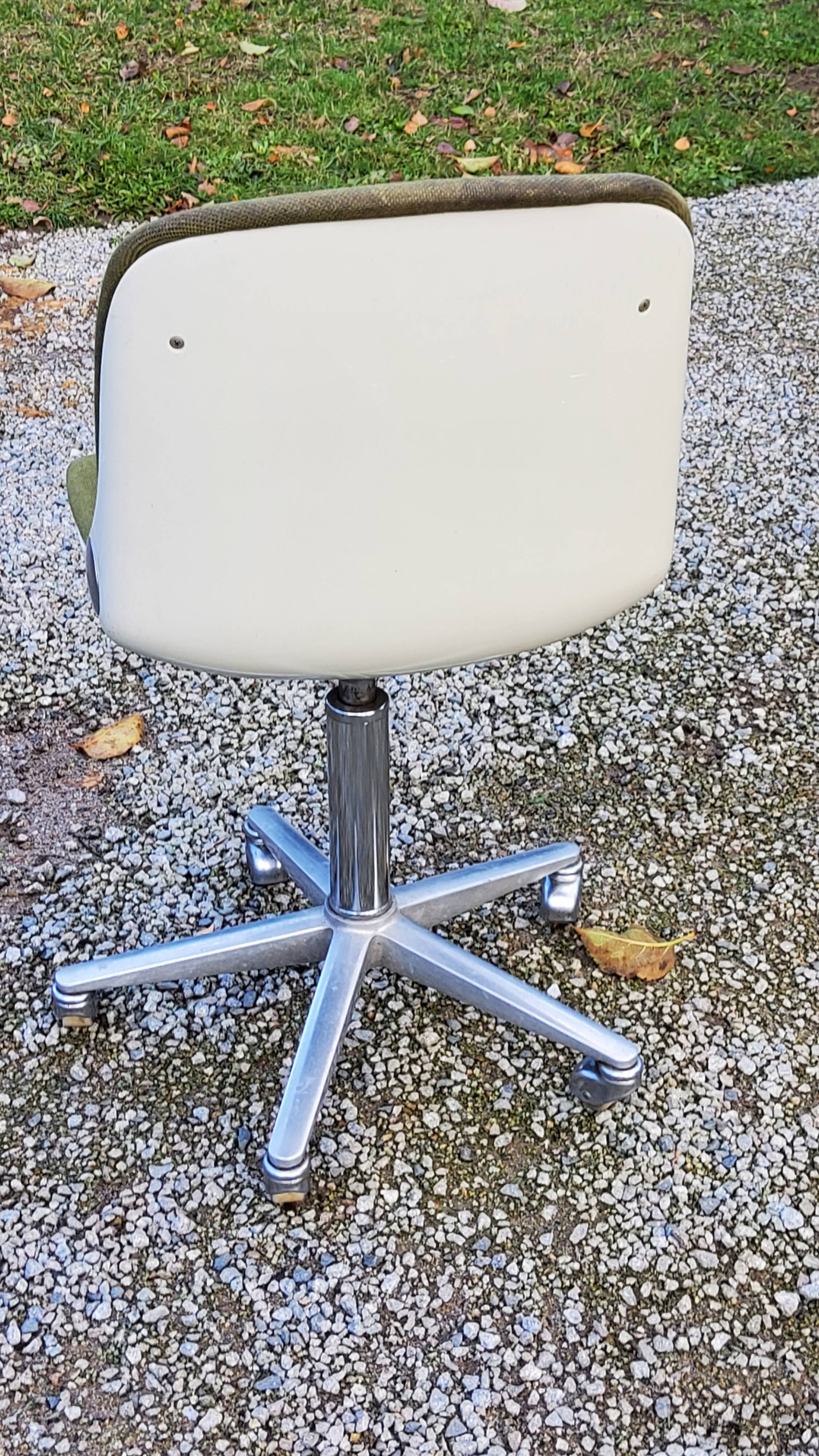 Designer chair by Wilhelm Ritz for Wilkhahn publisher 1970