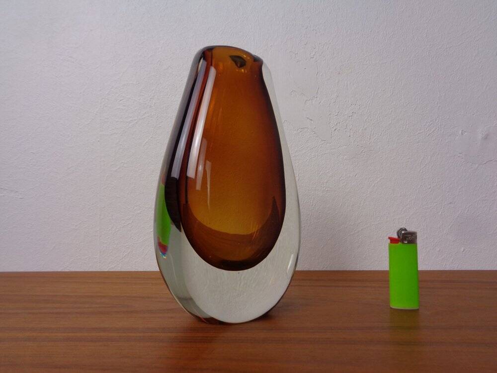 Finnish glass vase by Armando Jacobino for Oy Kumela, 1950s