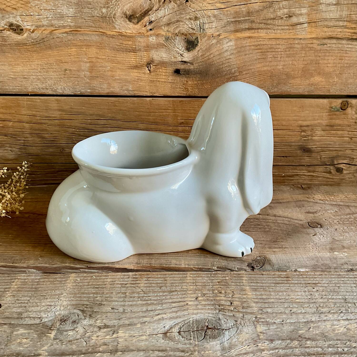 Vintage "dog" cache-pot