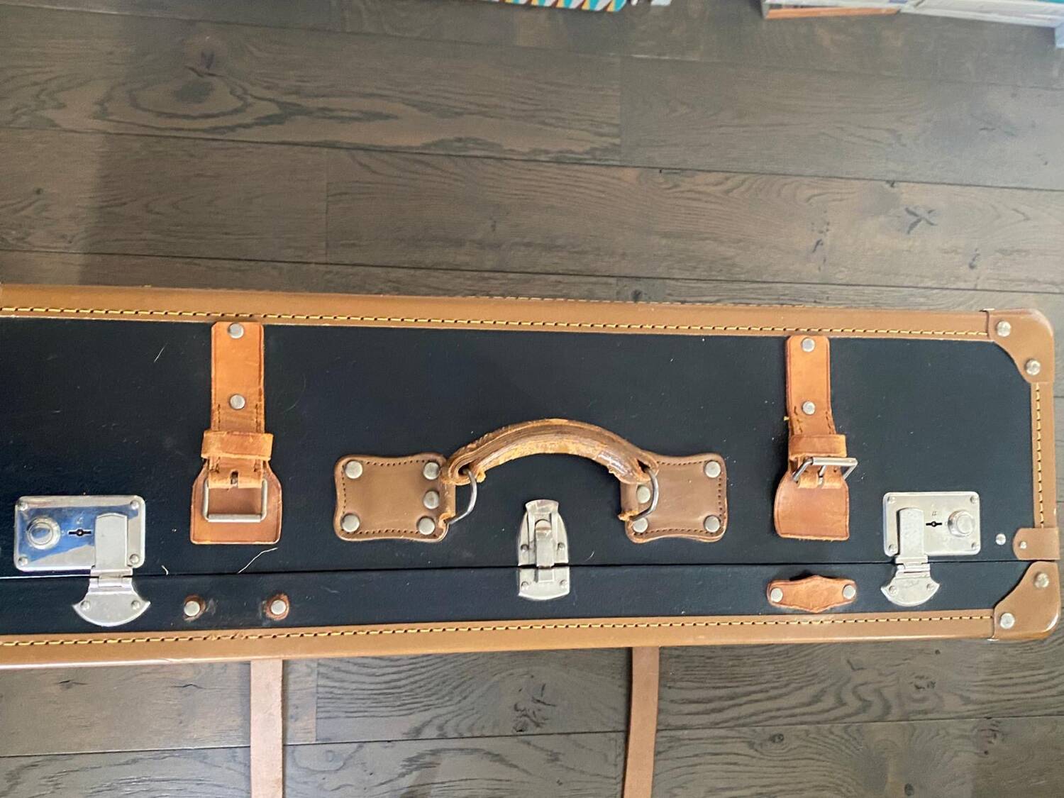 Malle Cabin Mid-Century Fibre Vulcanised / Beige Leather / Metal