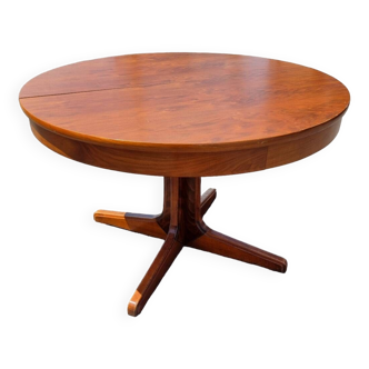Scandinavian vintage Baumann table