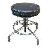 Vintage low swivel stool in chrome steel from the 1970s.