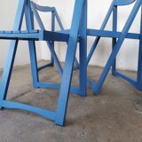 Set of 4 vintage folding chairs
