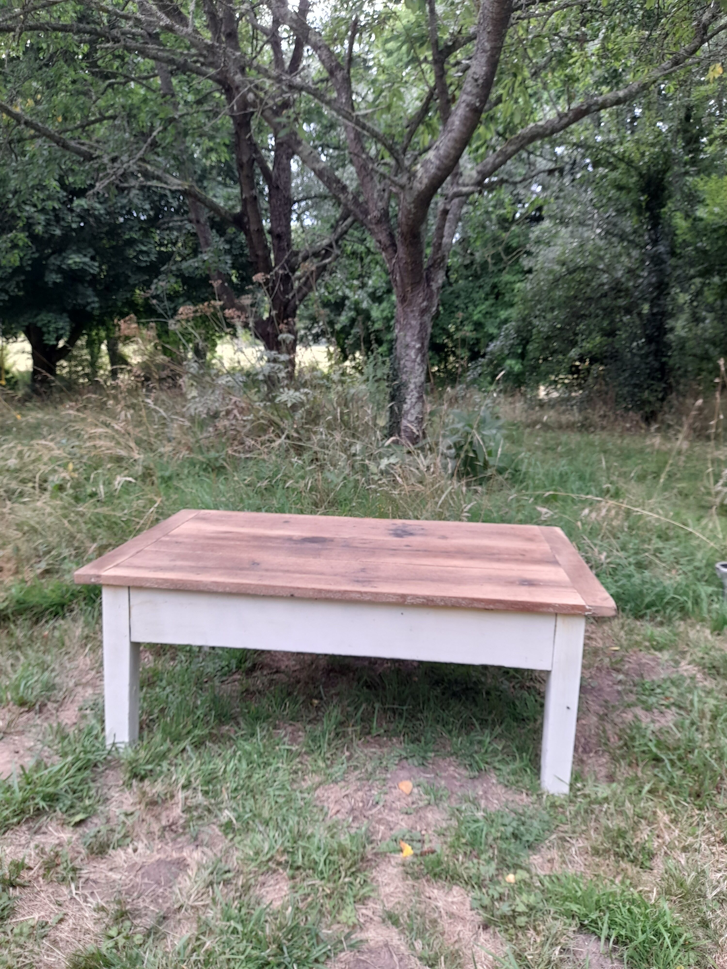 Table basse de ferme
