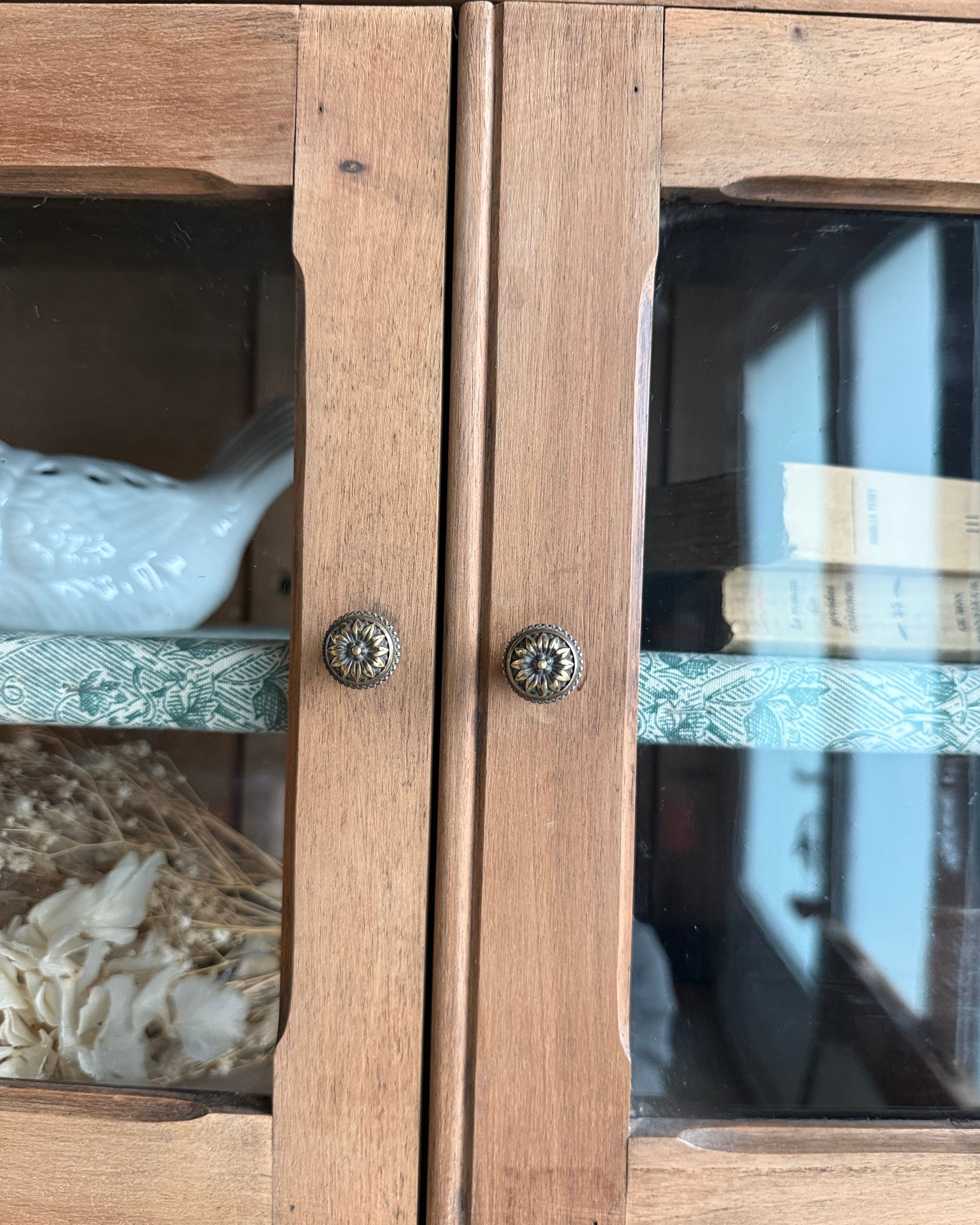 Small antique wall display cabinet in walnut.
