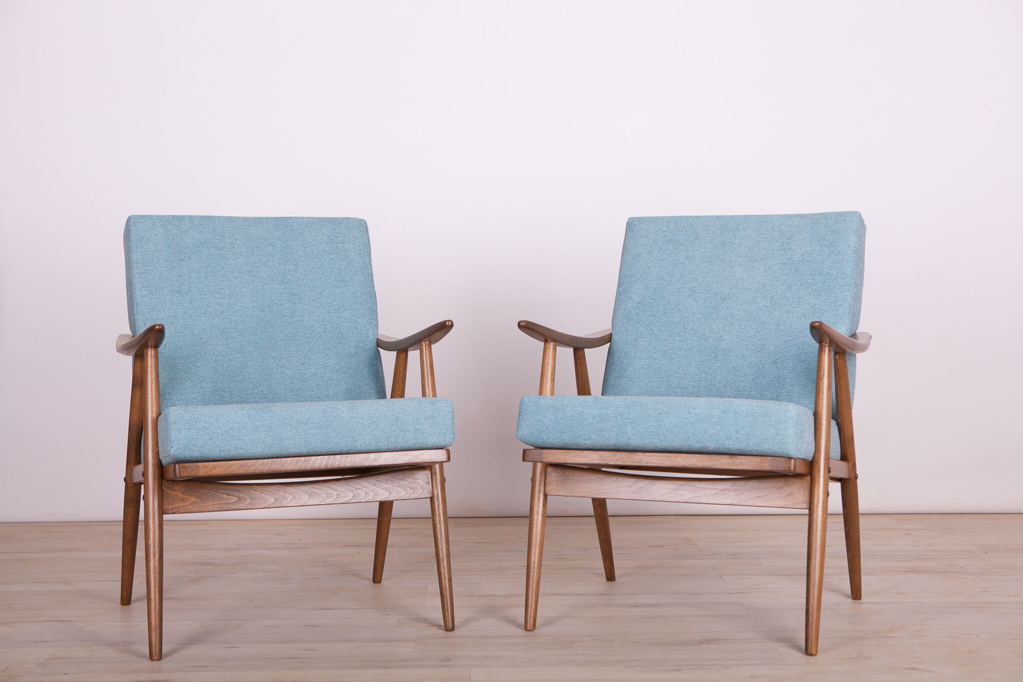 Vintage Armchairs from Ton, Czech, 1960s, Set of 2