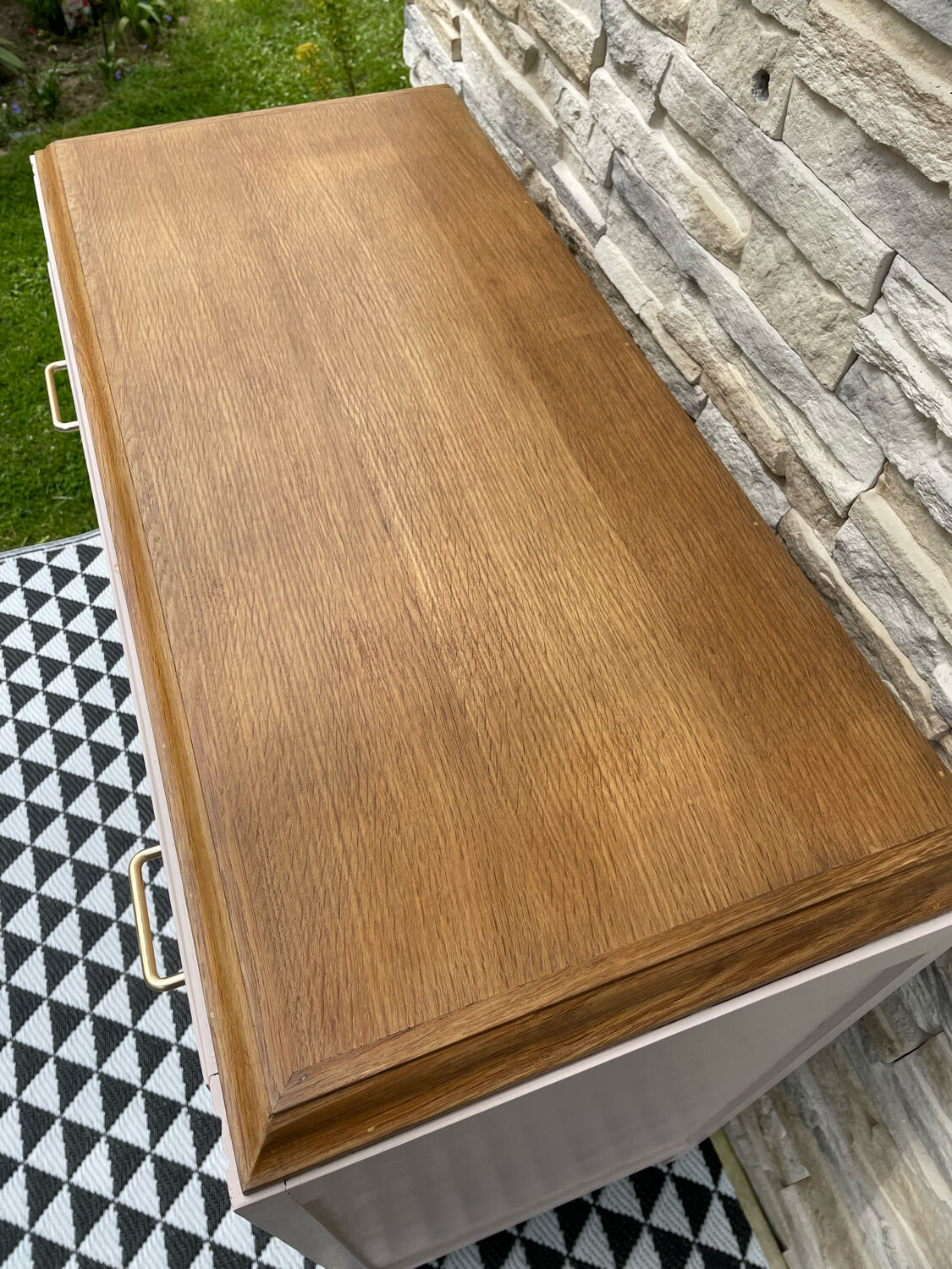 Vintage chest of drawers