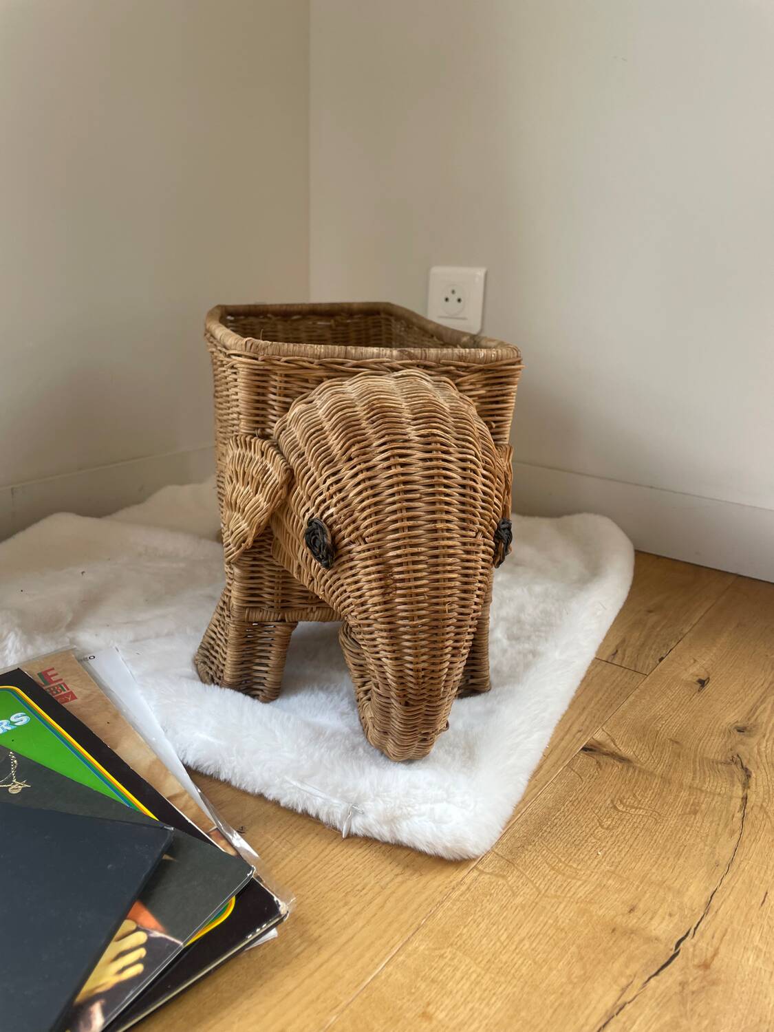 vintage rattan elephant magazine/vinyl holder