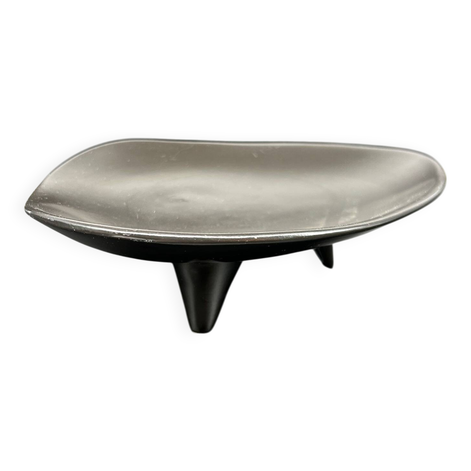 ceramic tripod pocket vase from the 1950s