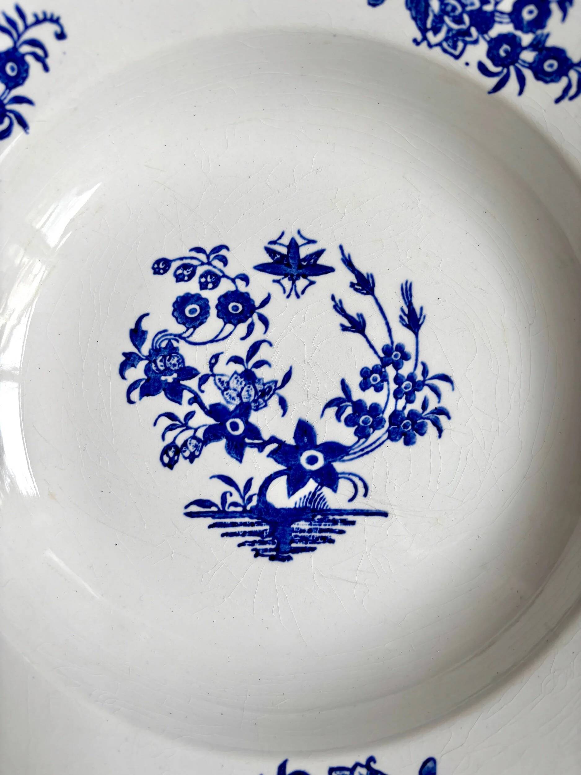 St Amand round hollow dish in blue earthenware