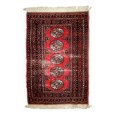 Tapis vintage fait main Lahore en laine rouge (75cm x 119cm) – Années 1960