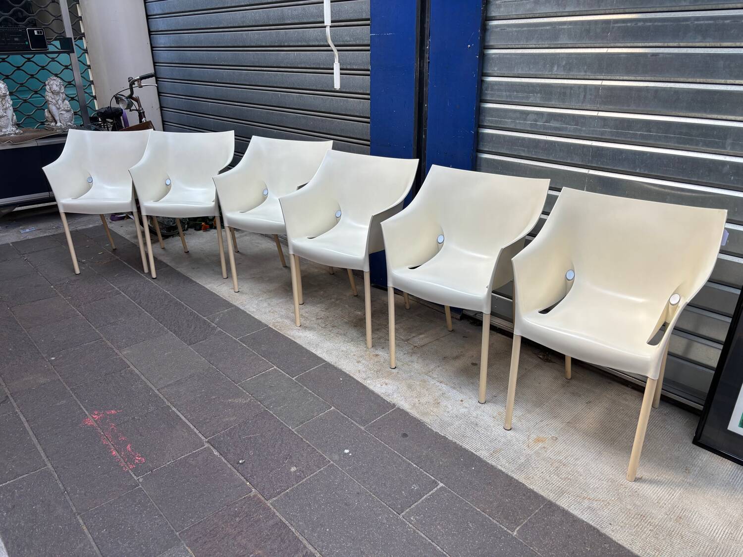 Lot de 6 chaises Dr. No de Philippe Starck pour Kartell