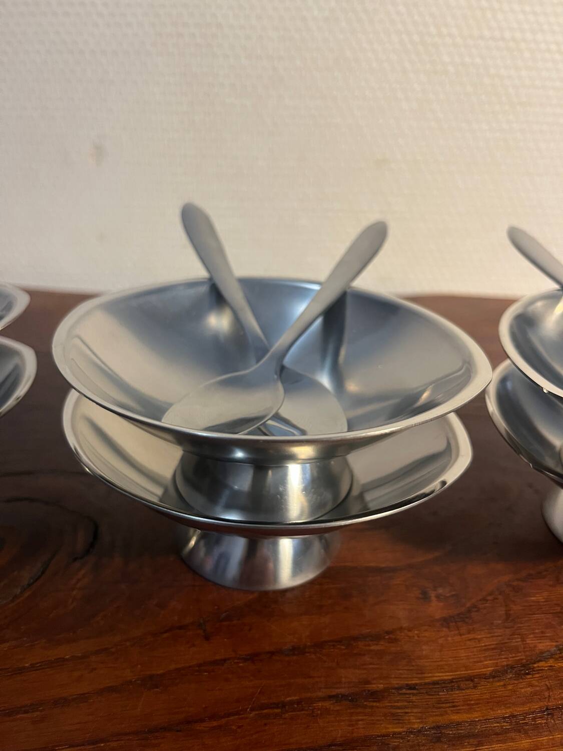 Ice cream sorbet bowl design by Guy Degrenne with spoons