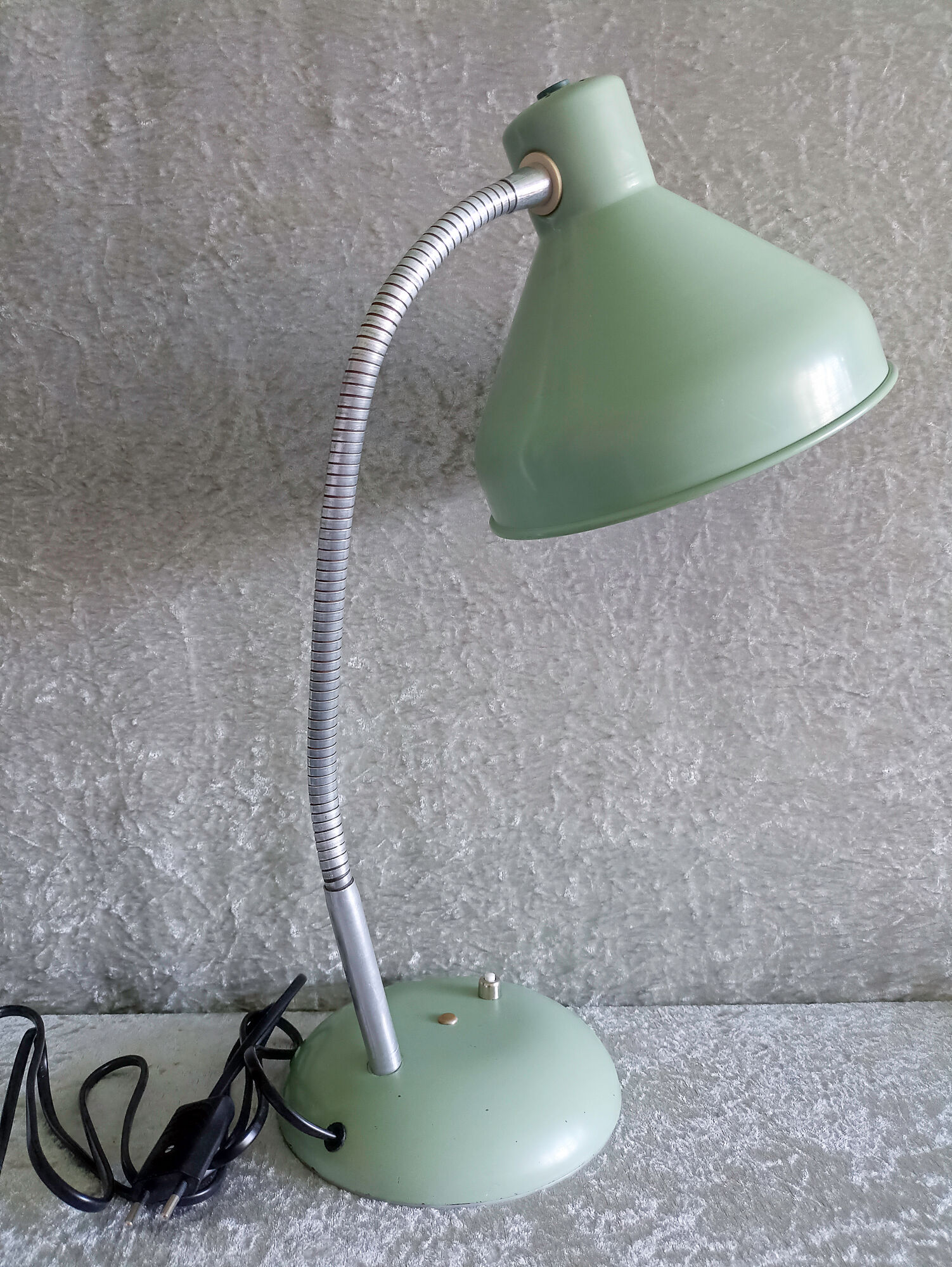 Water green articulated desk lamp 60s