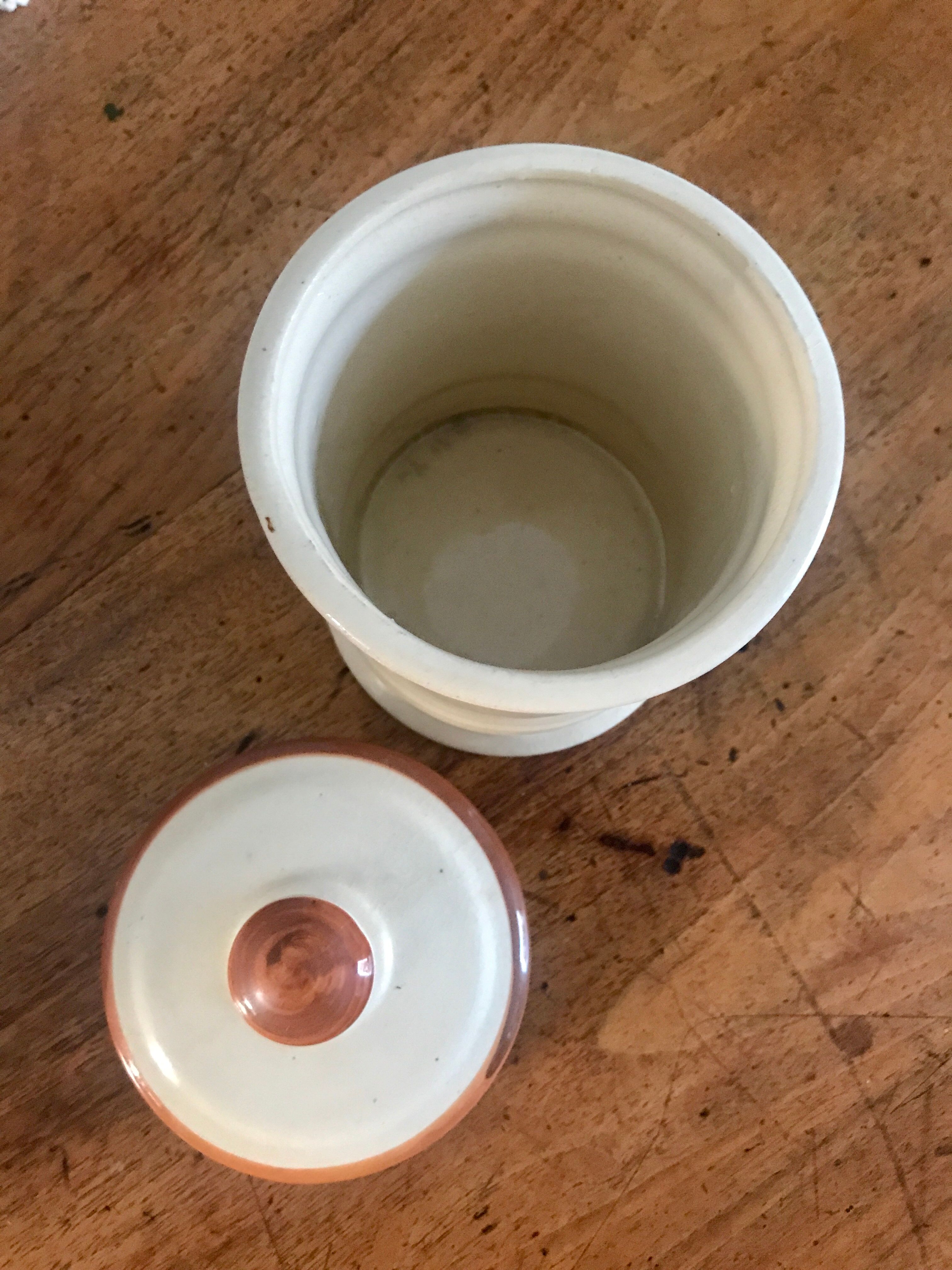 Pot with "SuCre" natural tones