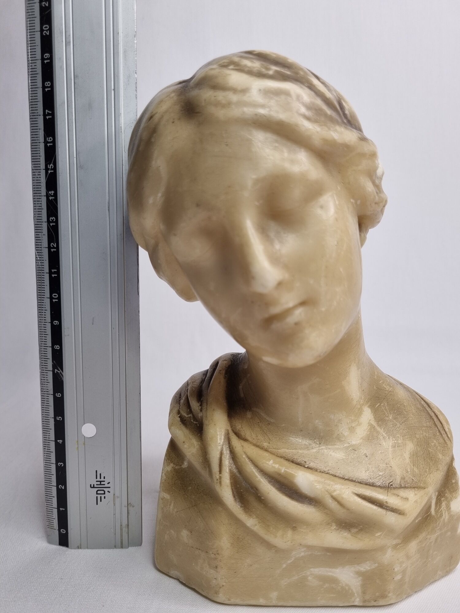 Bust of a young woman in Florentine style wax, 19 cm
