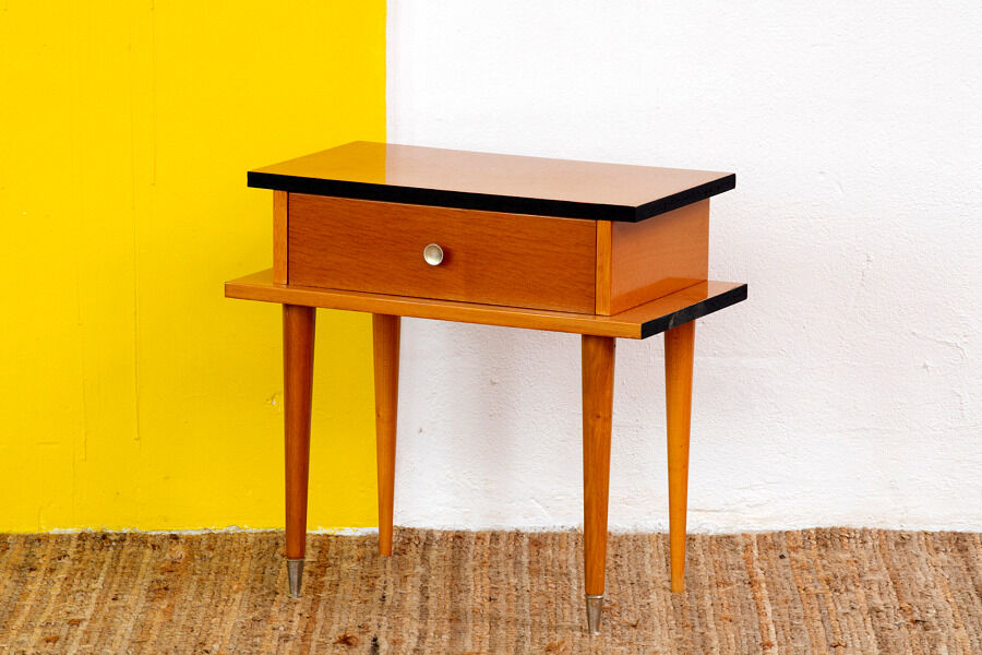 Vintage bedside table 58 cm