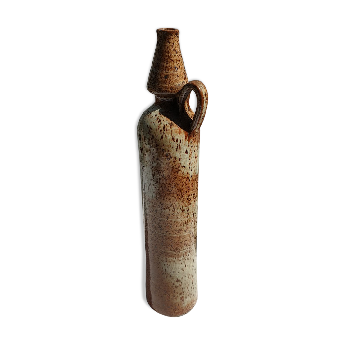 Zobel sandstone bottle