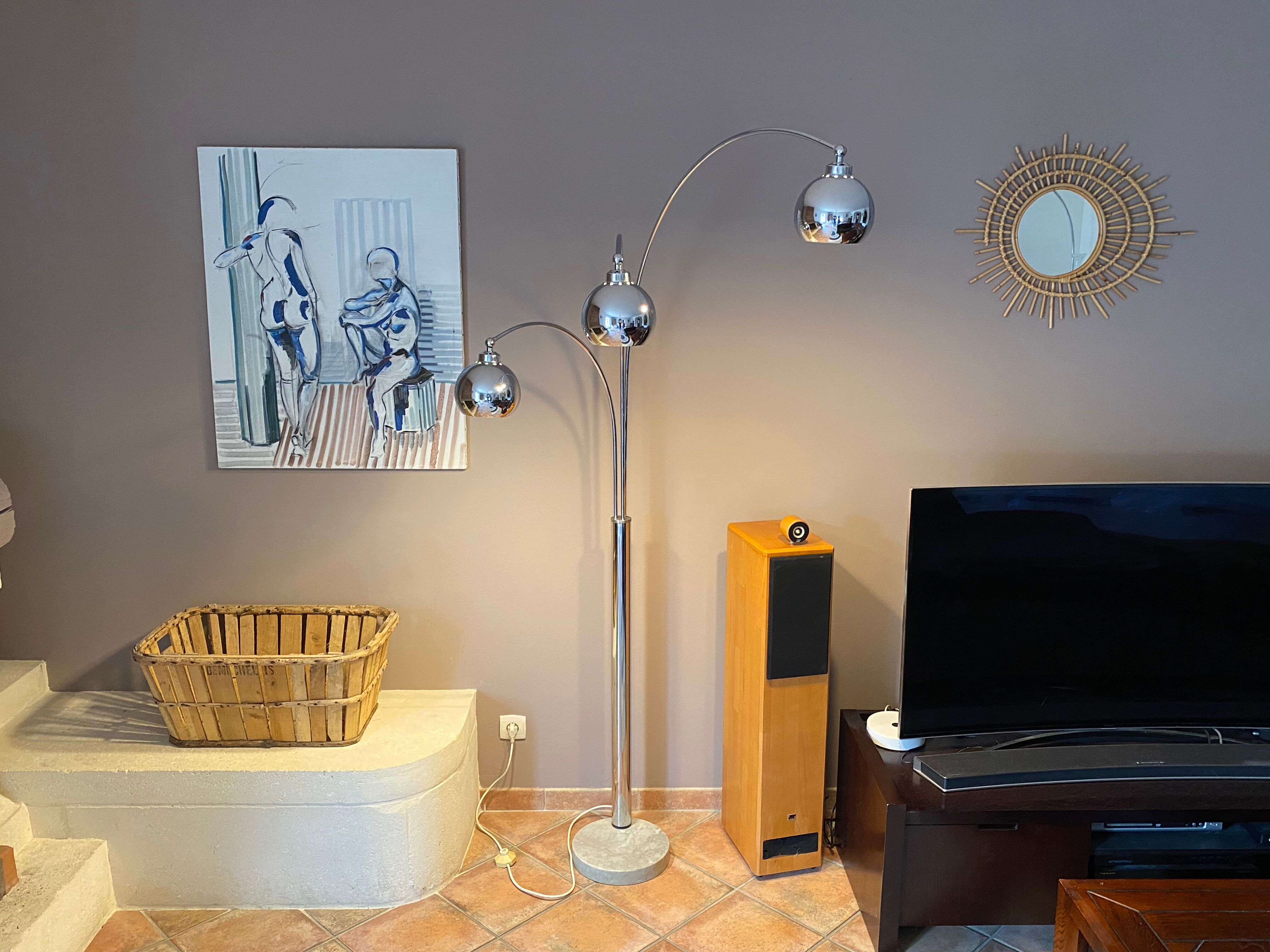 Floor lamp "muguet" by Goffredo Reggiani. 1970