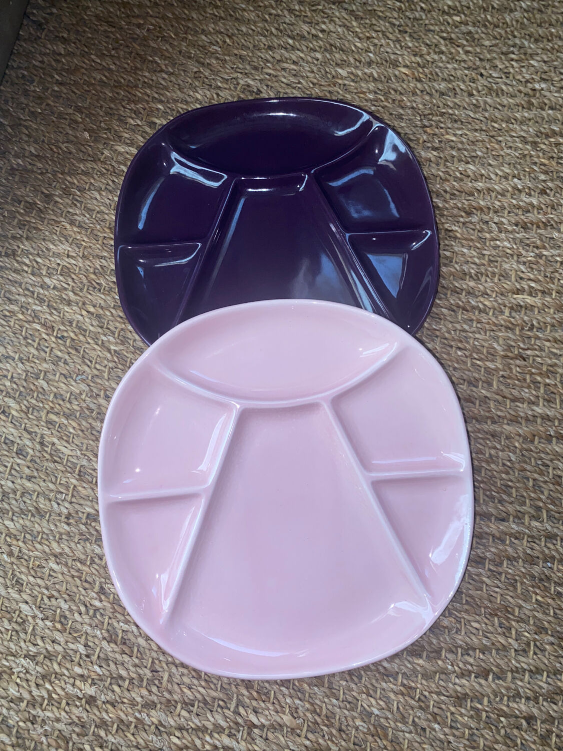 Longchamp fondue plates