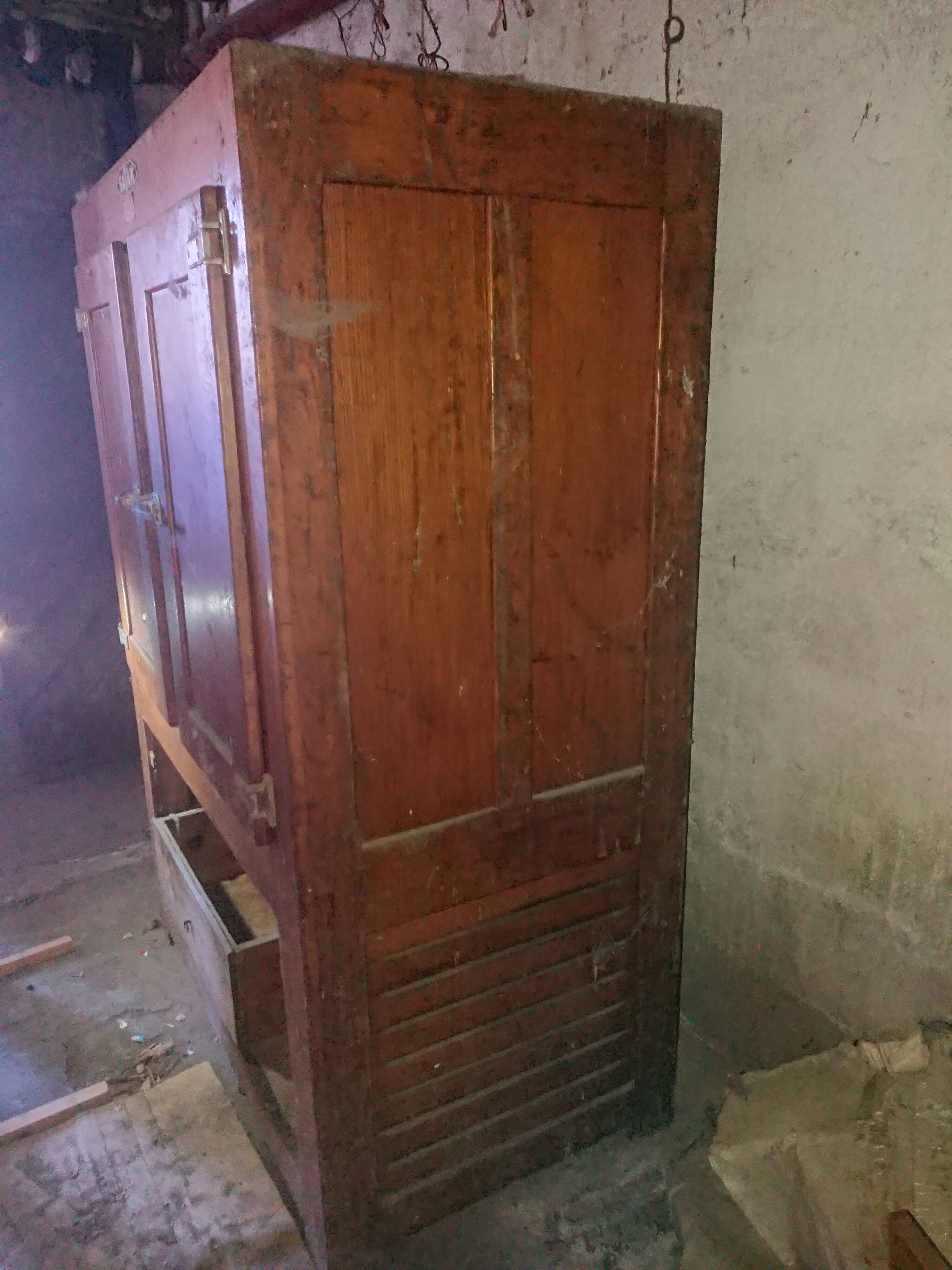 Butcher's refrigerator and ice cream parlor