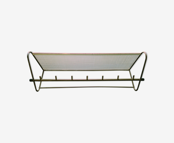 Porte manteau en métal datant des années 1950