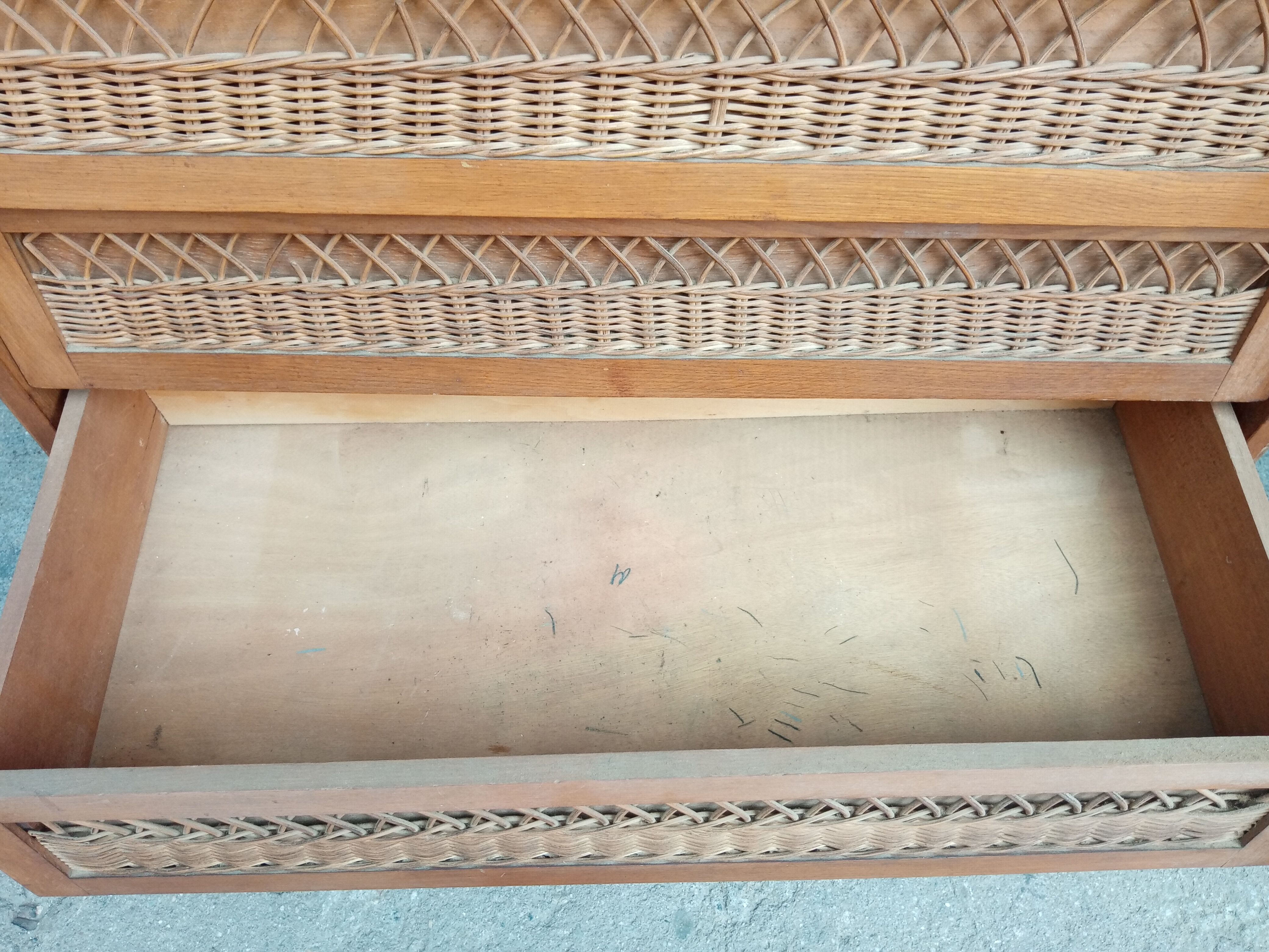 Chest of drawers vintage foot compass 3 drawers