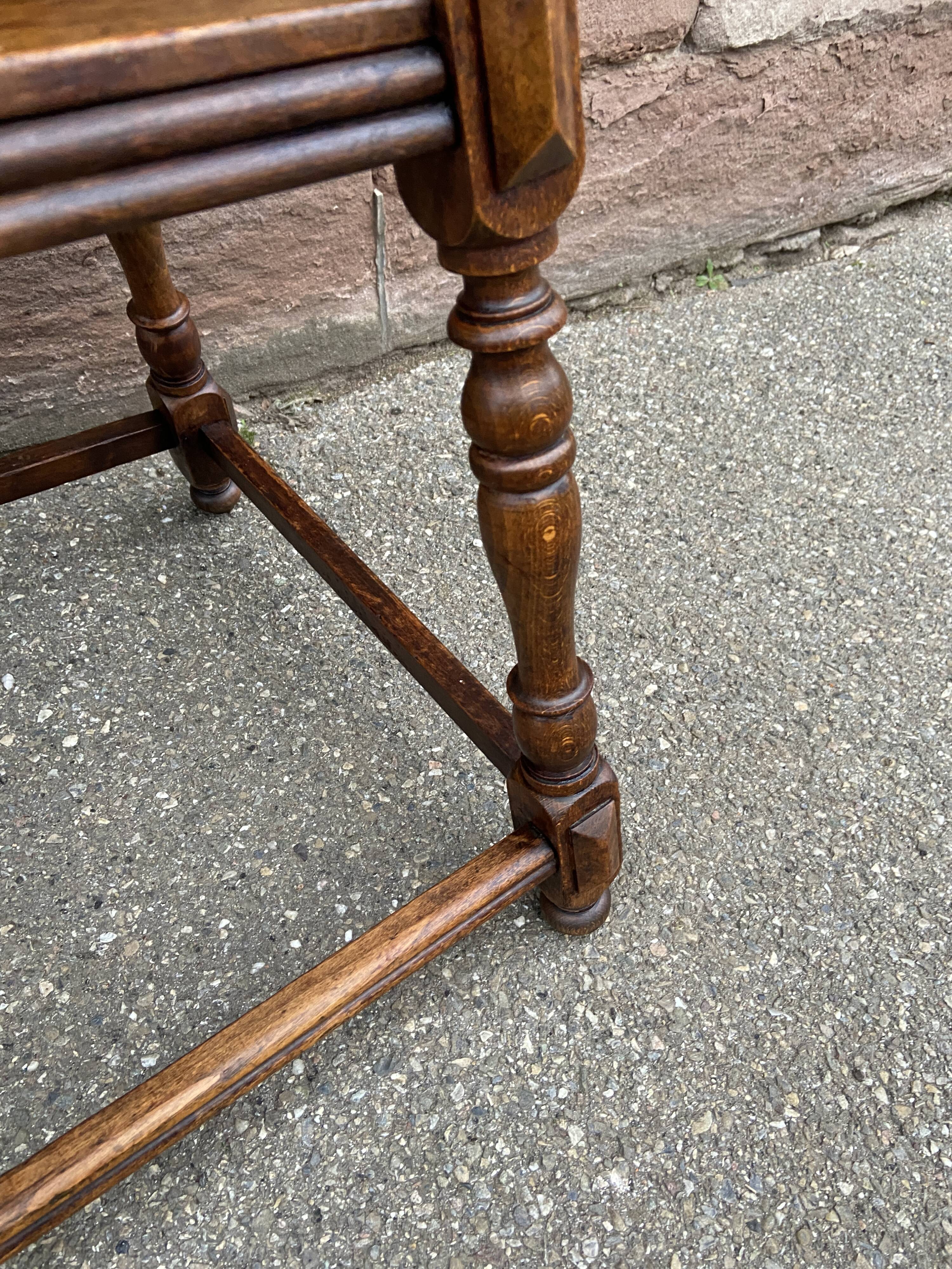 Side table jugendstil Art Nouveau wooden pedestal table 1910