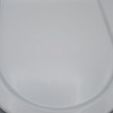 Wall shelf enamelled