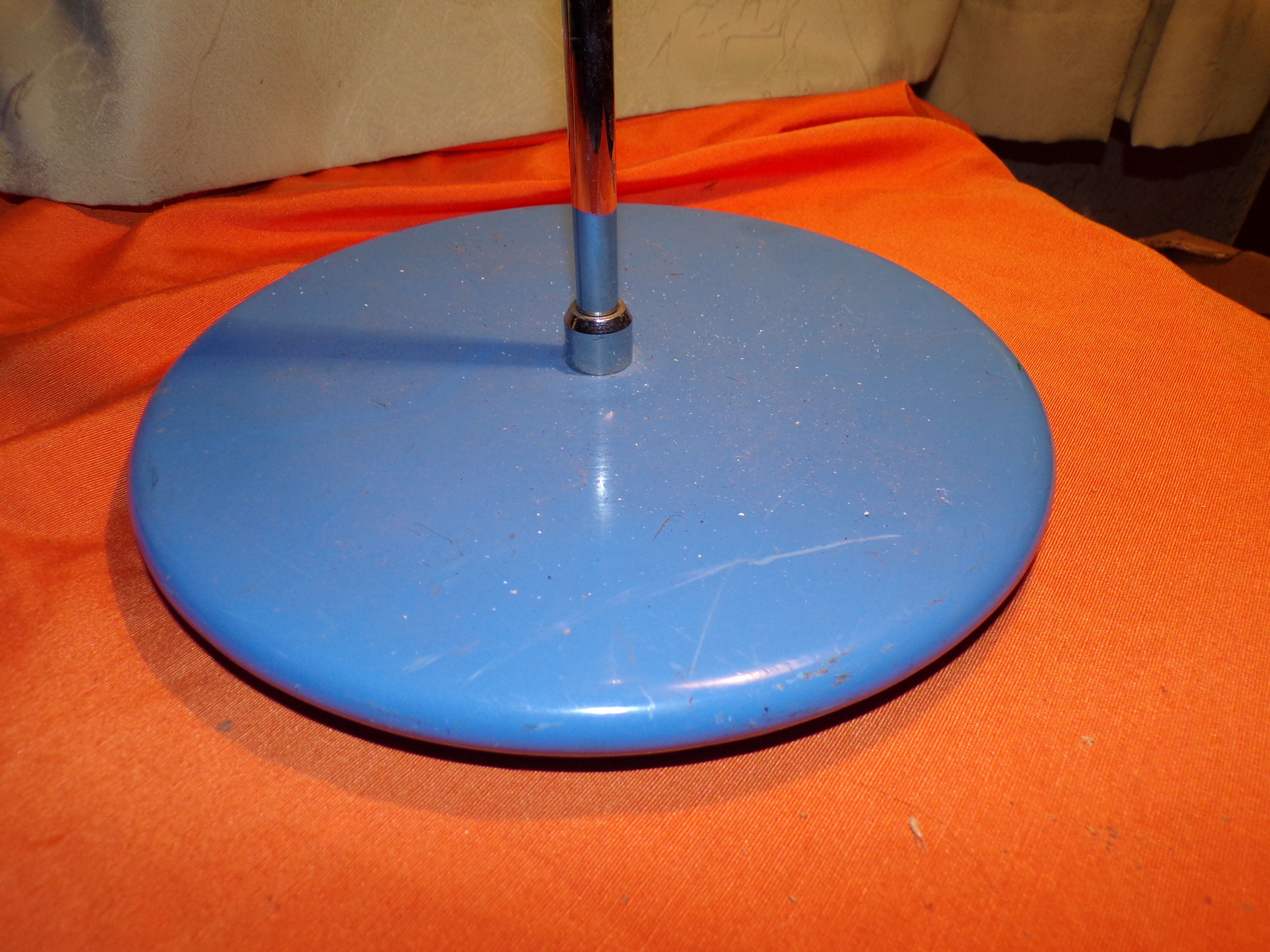 Lamp 1980 kind memphis sottsass design