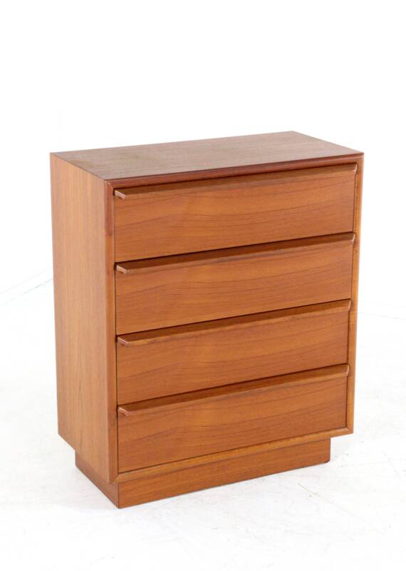 Commode 'Viborg' de GV Møbler