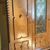 Armoire en chêne de style espagnol, début du XXe siècle